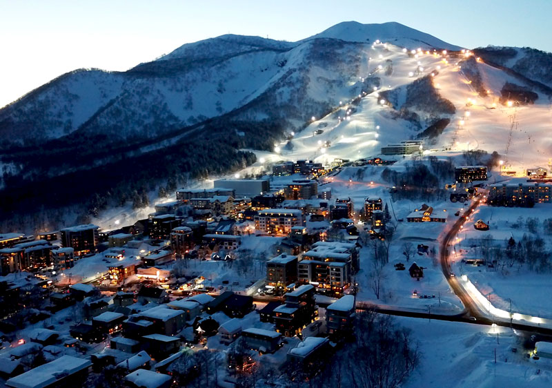 Hirafu Night Lights